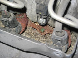 7.JPG (242.81 КБ) 31470 просмотров A-class после мойки мотора, каким-то редкостной силы раствором<br />Форсунки доставали 2 недели ... Одну так и не спасли