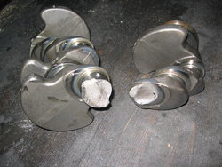 8.JPG (375.51 КБ) 31470 просмотров 611 мотор ... Коленвал ...<br />Без комментариев.