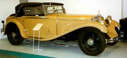 Mercedes-Benz_W10.jpg