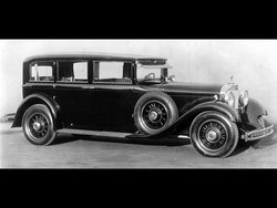 Mercedes-Benz-Type-770-Grand-Mercedes_W07_1930-1938_1.jpg