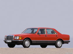 Mercedes-Benz w126_1979-1991_1.jpg